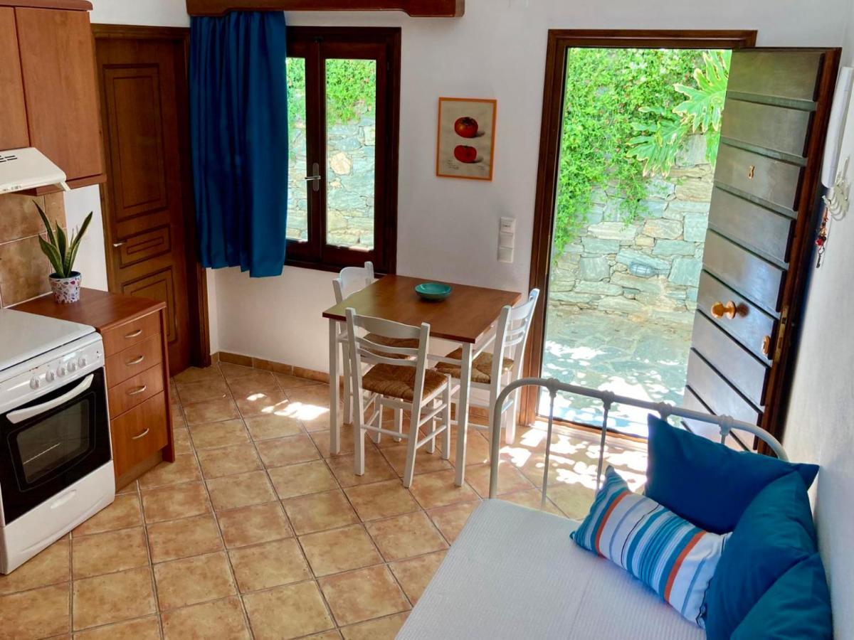 Syrou Lotos Studios & Apartments (Adults Only) Kini ภายนอก รูปภาพ